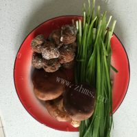 风味香菇丸子砂锅做法图解3)
