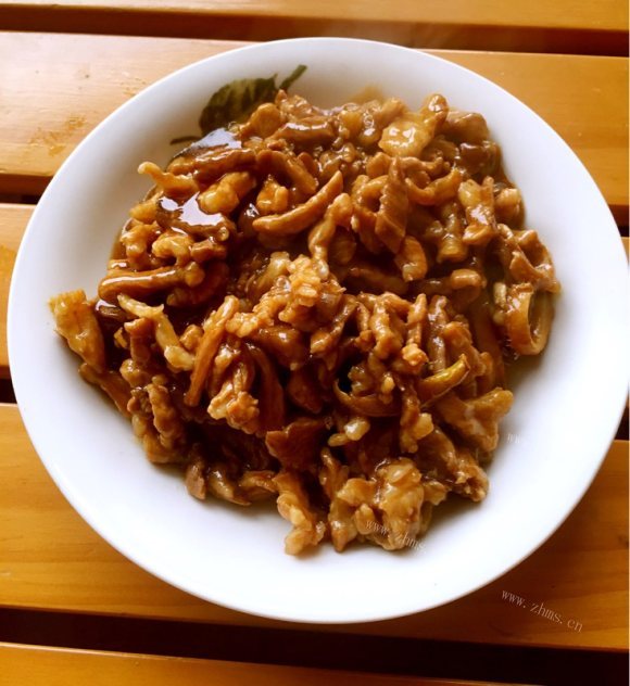 色香味俱全的京酱肉丝