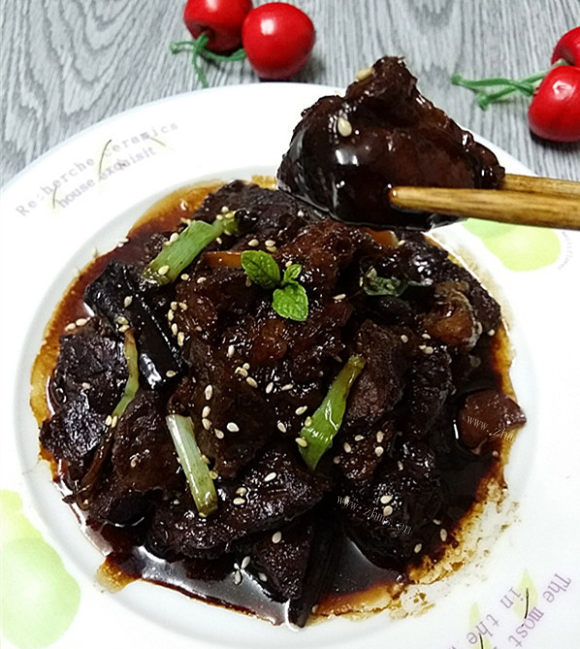 诱人的红烧牛肉