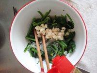 家常菜拌菠菜