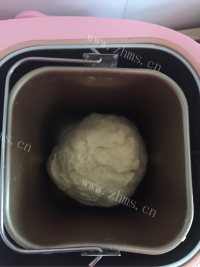 自制淡奶油吐司做法图解2)