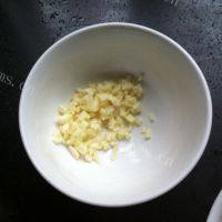 肉末茄子做法图解1)