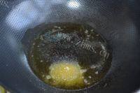 好吃的五花肉炖土豆做法图解6)