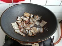 美味的香煎马步鱼做法图解5)