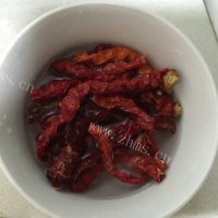美味的香辣干锅土豆片做法图解5)