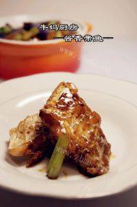 家常菜酱香带鱼