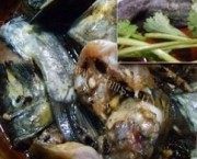 美味的豆豉蒸黄骨鱼做法图解2)