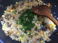 美味牛肉粒焗饭做法图解11)