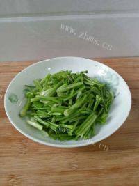 美味的芫爆里脊做法图解5)