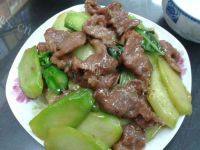 家常菜肉片炒芥兰
