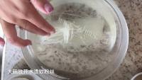 美味的粉丝蒸扇贝做法图解2)