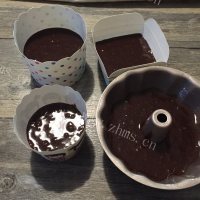 香甜的巧克力熔岩蛋糕做法图解10)