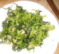 家常菜拌菠菜