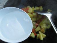 家常菜咖喱牛肉土豆做法图解8)