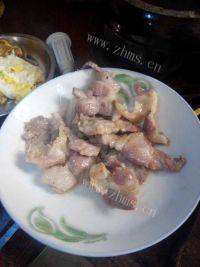 家常菜丝瓜炒肉片做法图解5)