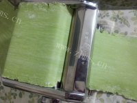 自制菠菜手擀面做法图解5)