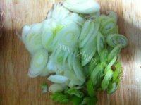 土豆炒肉做法图解2)