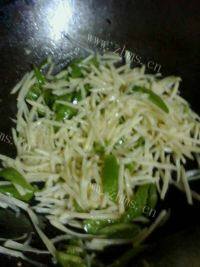 家常菜青椒土豆丝