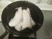 美味的香烤猪蹄做法图解2)