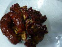 美味的紫薯黑米粥做法图解2)
