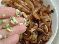 美味的酱爆八爪鱼做法图解9)