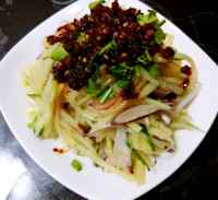 家常菜凉拌土豆丝
