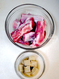 好吃的腐乳排骨做法图解1)