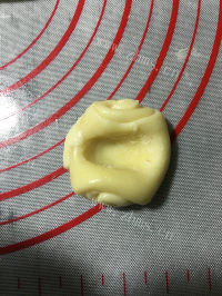 美味红豆泥菊花酥做法图解16)