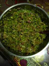 简单易制作的芹菜猪肉馅水饺做法图解7)