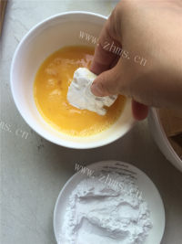 自制茄汁锅塌豆腐做法图解3)