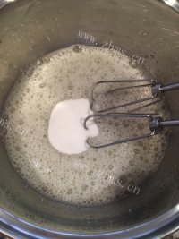 可口的轻乳酪蛋糕做法图解12)