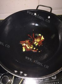 咸甜适中的宫爆鸡丁做法图解6)