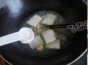 美味的猪肺冬瓜汤做法图解5)