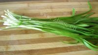 家常菜韭菜炒豆腐丝做法图解3)