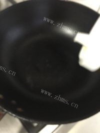 色味俱佳的酱油炒饭做法图解3)