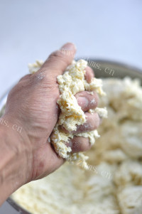 北方特色美食之肥肠小面做法图解14)
