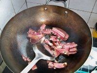 自制腊肉炒年糕做法图解8)