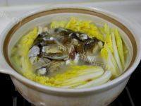 家有大厨之鱼头豆腐汤做法图解7)