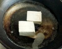 唇齿留香的香椿拌豆腐做法图解1)