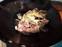 「DIY美食」鱼头炖豆腐做法图解5)