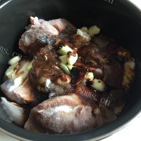 香气浓郁的酱牛肉做法图解5)
