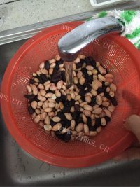色香味浓的炒花生米做法图解1)