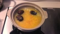 大厨之红枣南瓜粥做法图解10)