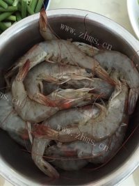 鲜香的白灼虾做法图解1)