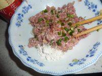 美味的冬瓜肉丸汤做法图解1)