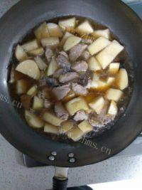 #特色美食#土豆烧肉