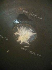 美味的紫菜蛋花汤做法图解3)