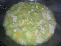 美味的丝瓜豆腐汤做法图解9)