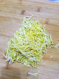 珍馐美味的蜂蜜柚子茶做法图解3)