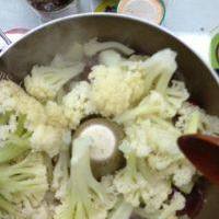 简单易做的干锅花菜的做法图解七